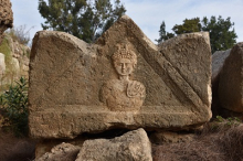 Sarcophage de la nécropole de Tyr, photo Julien Aliquot 2023 © CNRS Hisoma