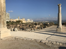 Les grands bains de Tyr (vue vers le sud-est et la ville moderne) ©mission archéologique de Tyr