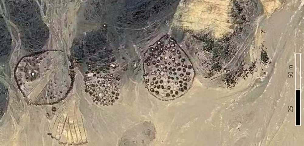 Découverte de centaines de monuments funéraires dans l’est du Sahara